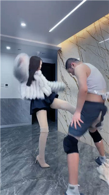 ekytp4cshss.jpg
