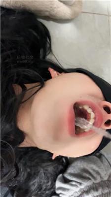 0bidqcrjnjh.jpg