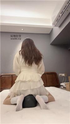 3qinawclgw5.jpg