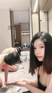 001821bfitcfpfivyndpic.jpg