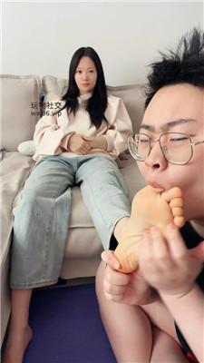 l4xxeutko2n.jpg