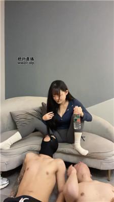 cuut4s52cyb.jpg