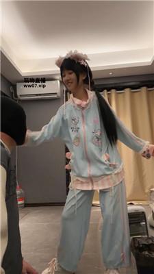 dhc0oqfhho4.jpg