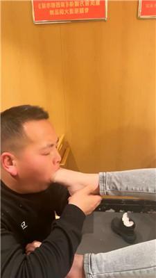 11sdrgxmhfs.jpg