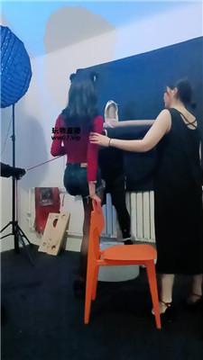 j40h20u4zif.jpg