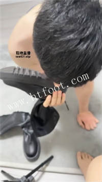 031051c1h12vihyyskb33y.jpg