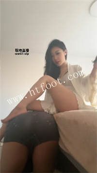 031232e229rr7jd8or855p.jpg