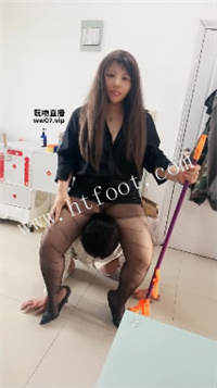 032031e2si0w0d4iicddkd.jpg