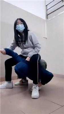 3uiqxsskfyj.jpg