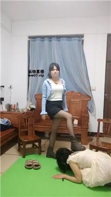 c0111j4nooa.jpg
