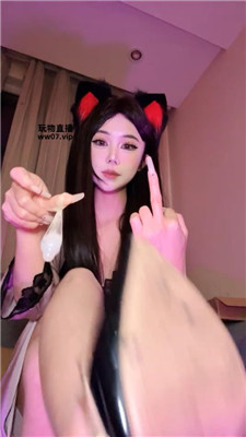 qf40trhwtr0.jpg