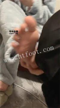 050947dyul9hluv2nin2in.jpg