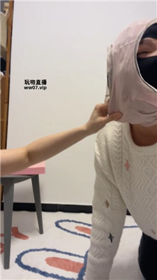 mbjrbomwt3p.jpg