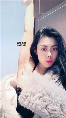 uxyk5xr0xs5.jpg