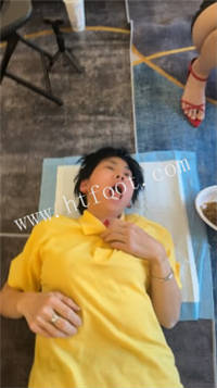 213306cd9yhb9dy9de38dh.jpg