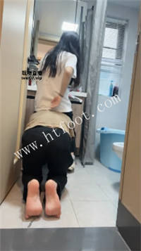 000908bk2ma2r22u6au555.jpg