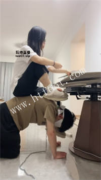 000910a77cktemh11u1xcb.jpg