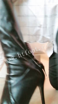 002050hmgj2asr96209wjs.jpg