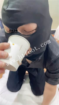 014610rj2pyz4tp44t5z5g.jpg