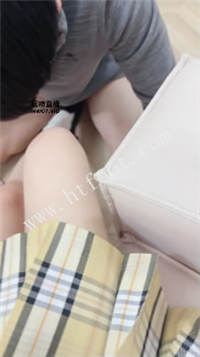 015220l9bee22cvtvdv295.jpg