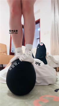 224753ckj0xmj33jmt7mjq.jpg