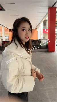 044141fq7y481hzxzowbww.jpg