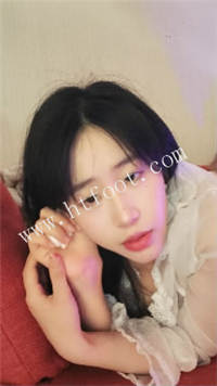 044835v686ckf67skqsa33.jpg