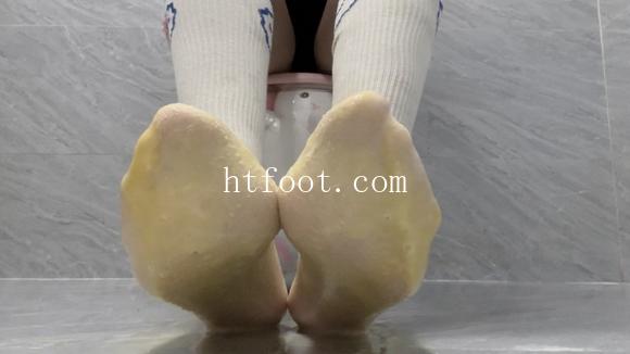 101151xuml25v102l9mlzn.jpg