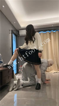 005903h8hi55z06940904q.jpg