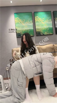 005905kgaa9i8ji9h88088.jpg
