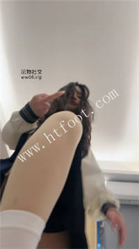 005905dsslarytuwi4r3dj.jpg
