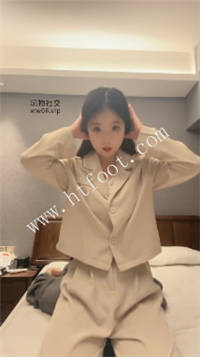 010925eq58ezw158qn3naa.jpg