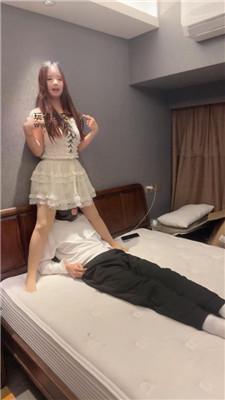 qotablkggok.jpg