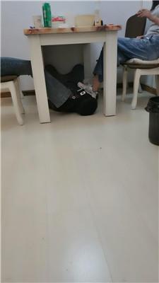 3a5qrwmw5f4.jpg
