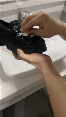 pq2zg3os4h5.jpg