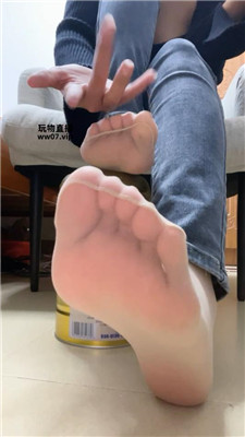 dwyhjs03dha.jpg