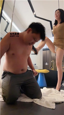 rckzuprb3az.jpg