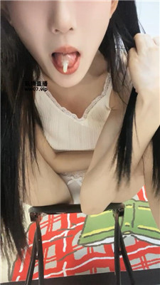 w55emutqlsj.jpg