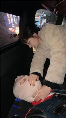 ixk1ocxcslj.jpg