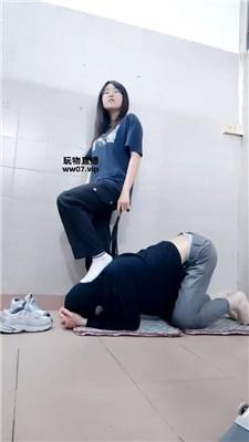 wmyiagzahay.jpg