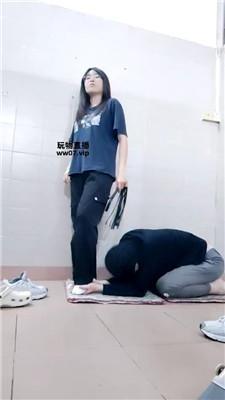 y2t3m1chl1d.jpg