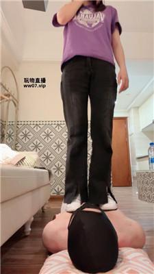 54bq51xxdeo.jpg