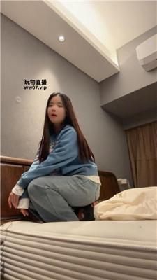 mevq10w4kha.jpg