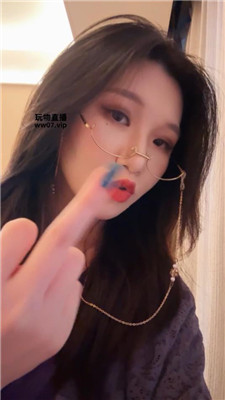 qheuc3uuy03.jpg
