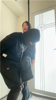 aujj2ru1iwt.jpg