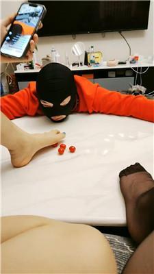 m1cbnjsoalq.jpg