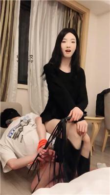 tchywjq45hn.jpg