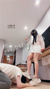 023204w7g6or86r2qrgr8q.jpg