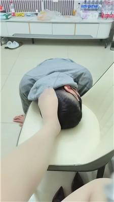 jutyegradpj.jpg