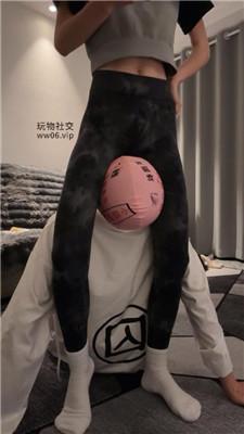 v3l4wzhdj31.jpg